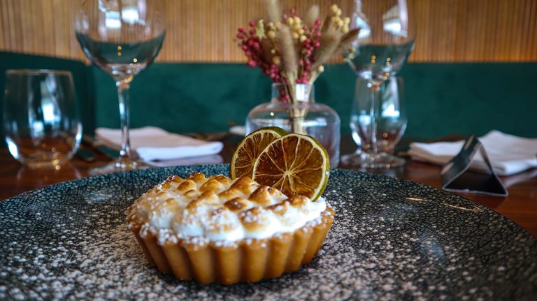 tarte de lima com merengue italiano